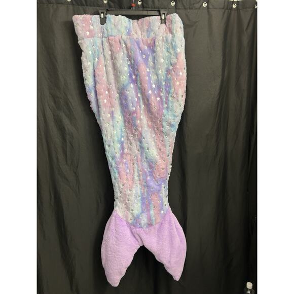 Galaxy Pastel Mermaid Tail Blanket for Kids – Plush Fleece Great Condition - Picture 1 of 6